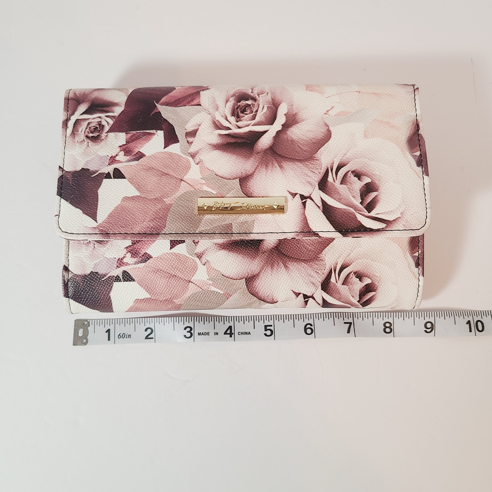 Betsey Johnson Floral Women's Crossbody/Clutch - Picture 9 of 10
